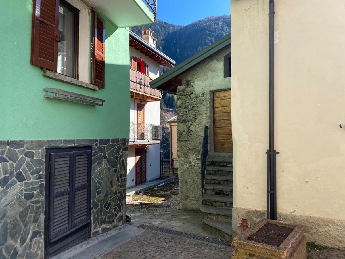 Mansarda Corno D'Aola Lägenhet Ponte Di Legno Exteriör bild